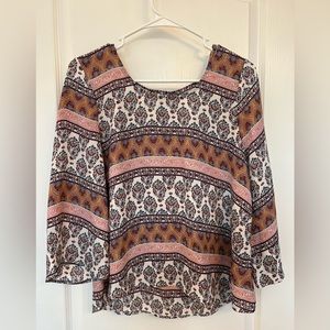 Size M Pink Rose brand scoop neck blouse